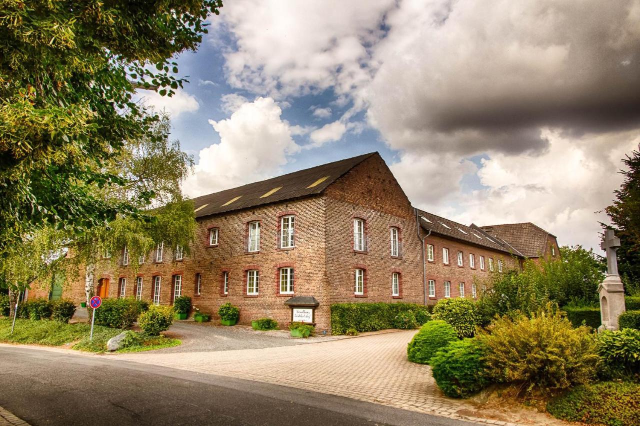 Landhaus Goddertzhof Hotel Erkelenz Bagian luar foto