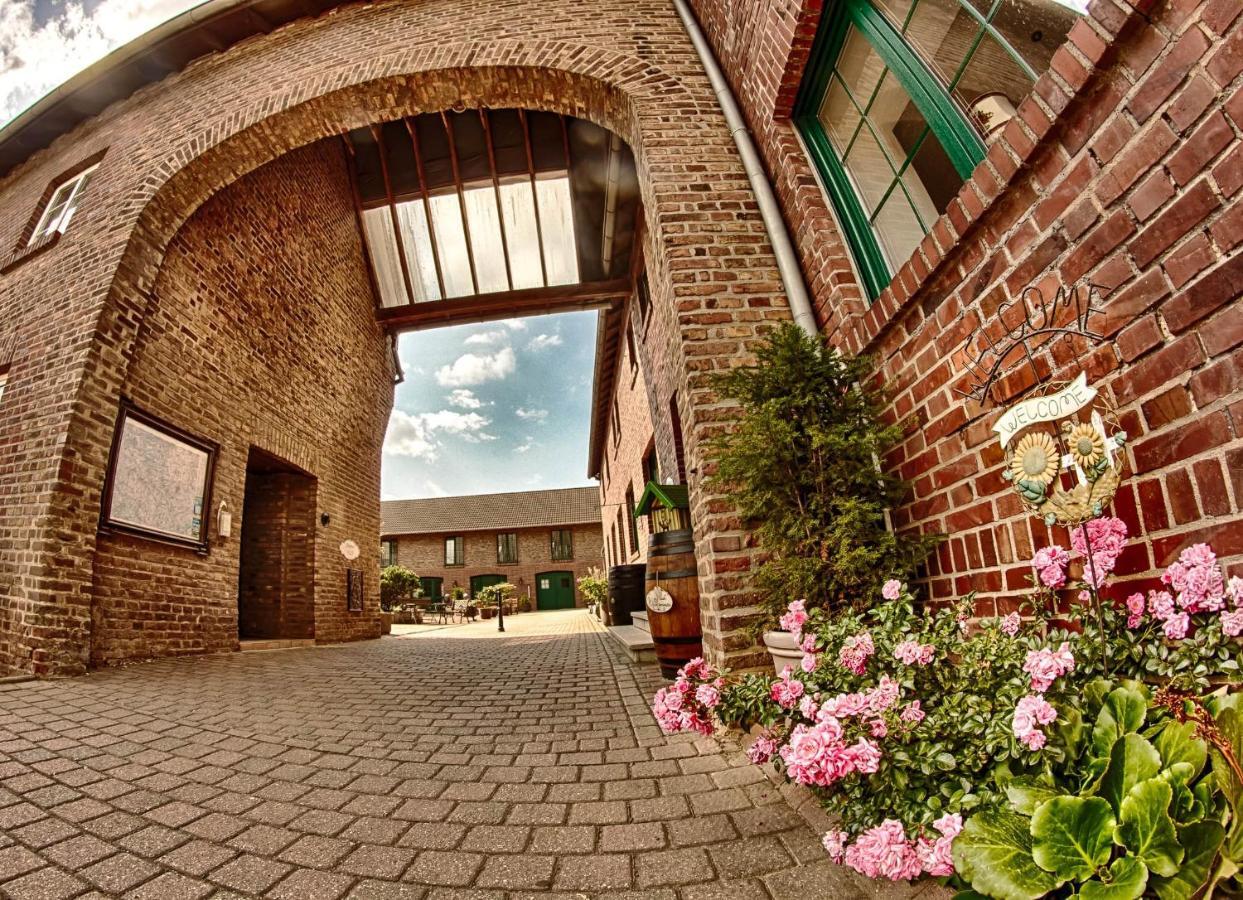 Landhaus Goddertzhof Hotel Erkelenz Bagian luar foto